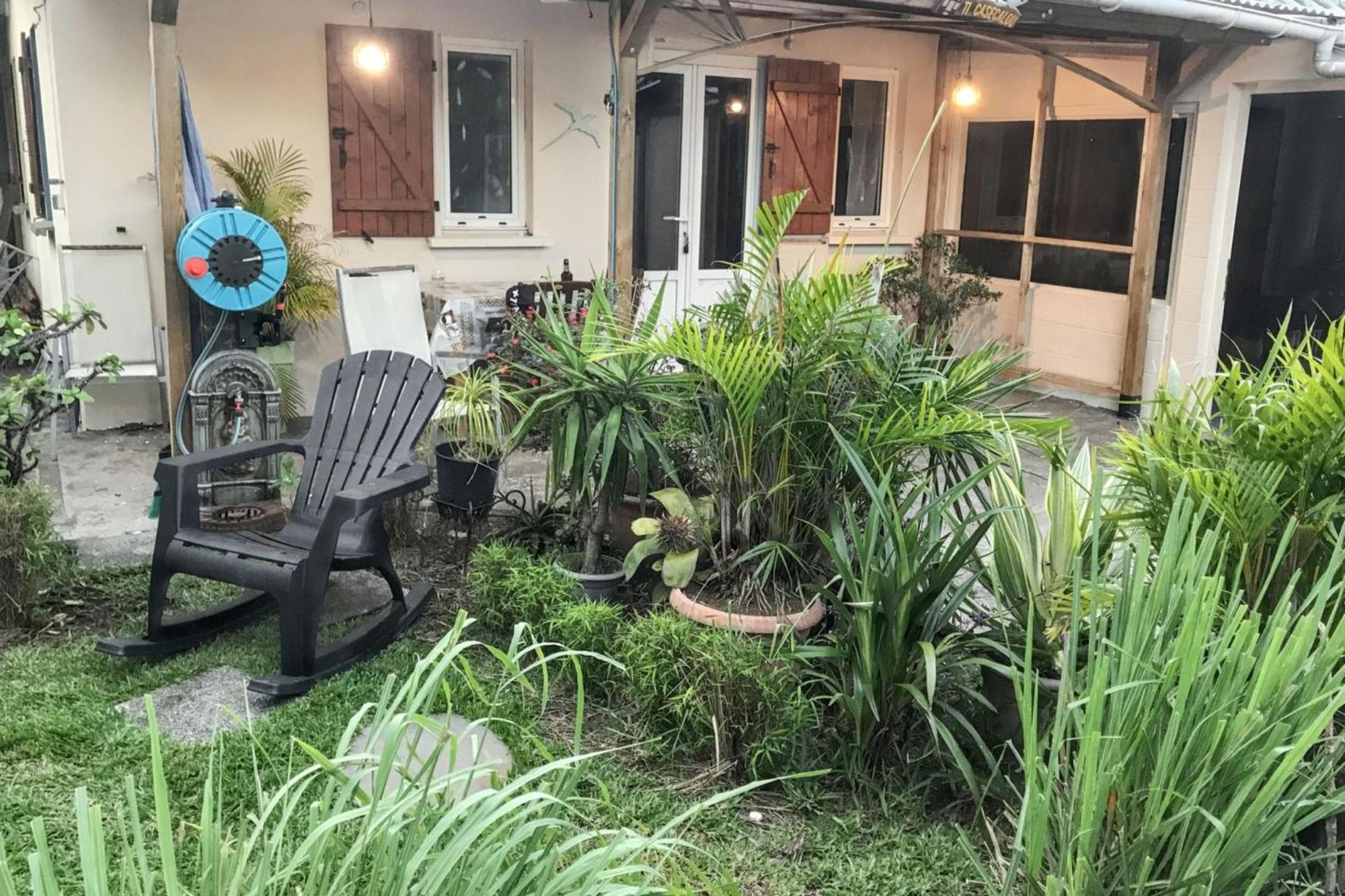 Maison Charmante A Bras-Panon Avec Piscine Et Jardin Екстериор снимка